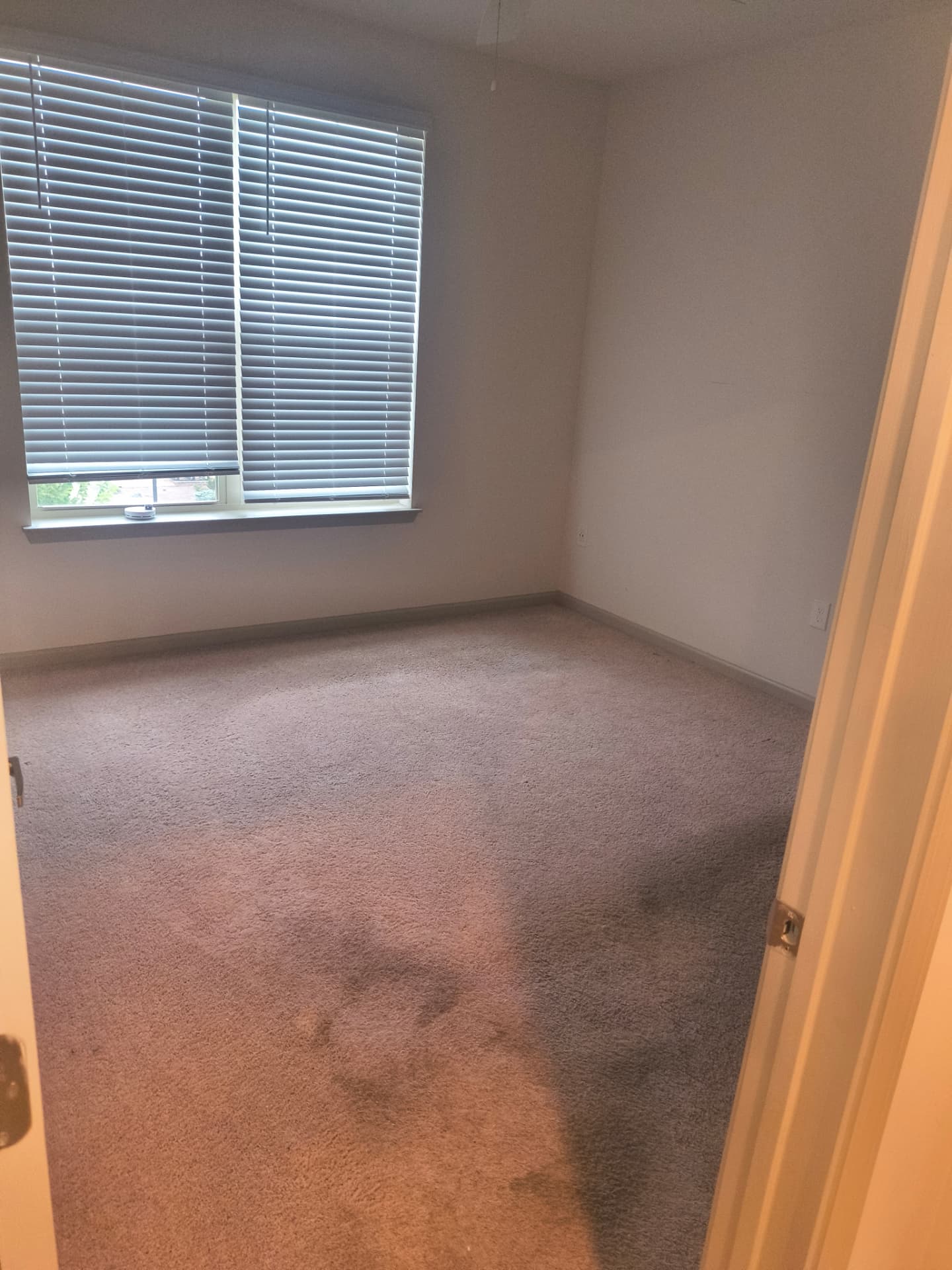 Photo 2 from a cleaning completed by After Hours Cleaning LLC